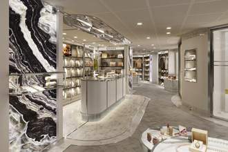 Oceania Cruises Boutiques 1.jpg